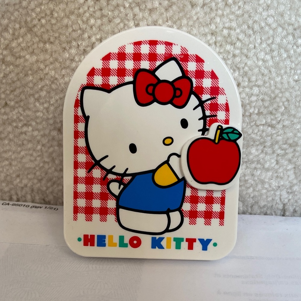 Hello Kitty pocket mirror & comb
